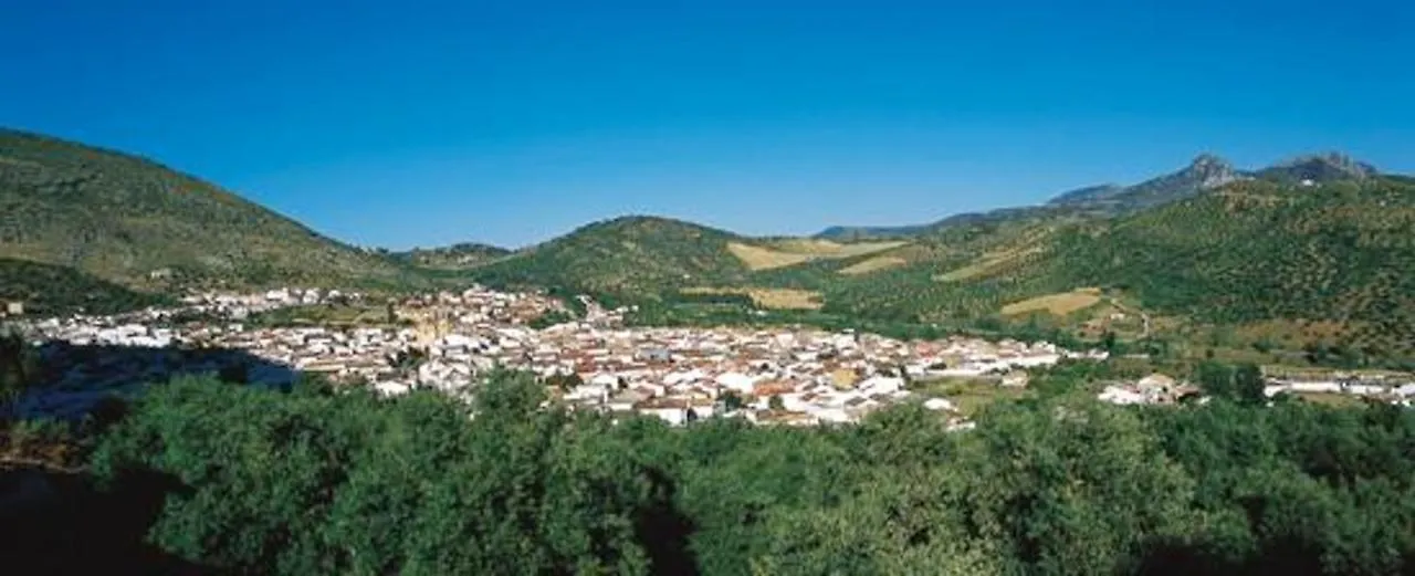 Welcoming House With Mountain View In Algodonales. Villa Algodonales